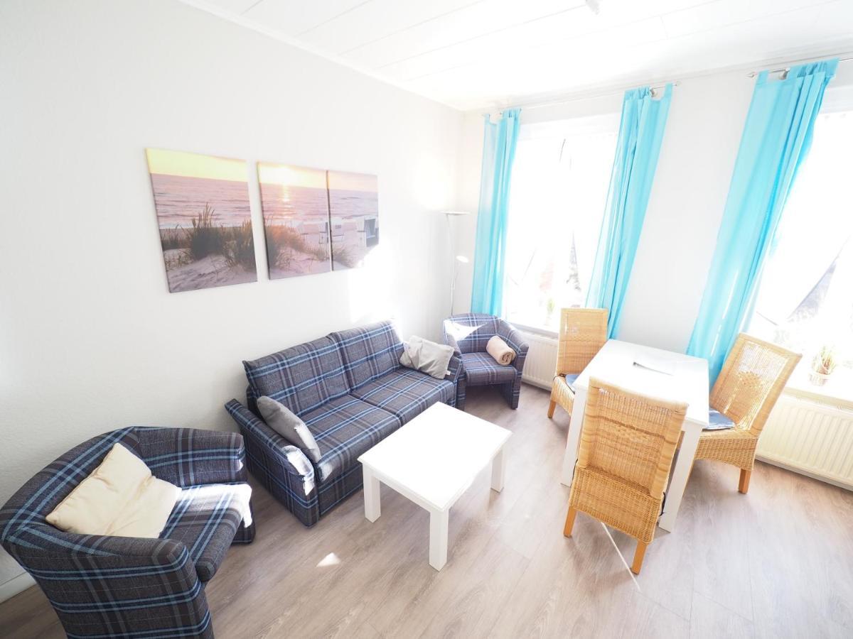 ヴェスターラントHaus Neptun App. 4アパートメント エクステリア 写真